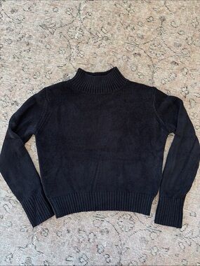 Aritzia Wilfred free sweater chenille black cropped XS